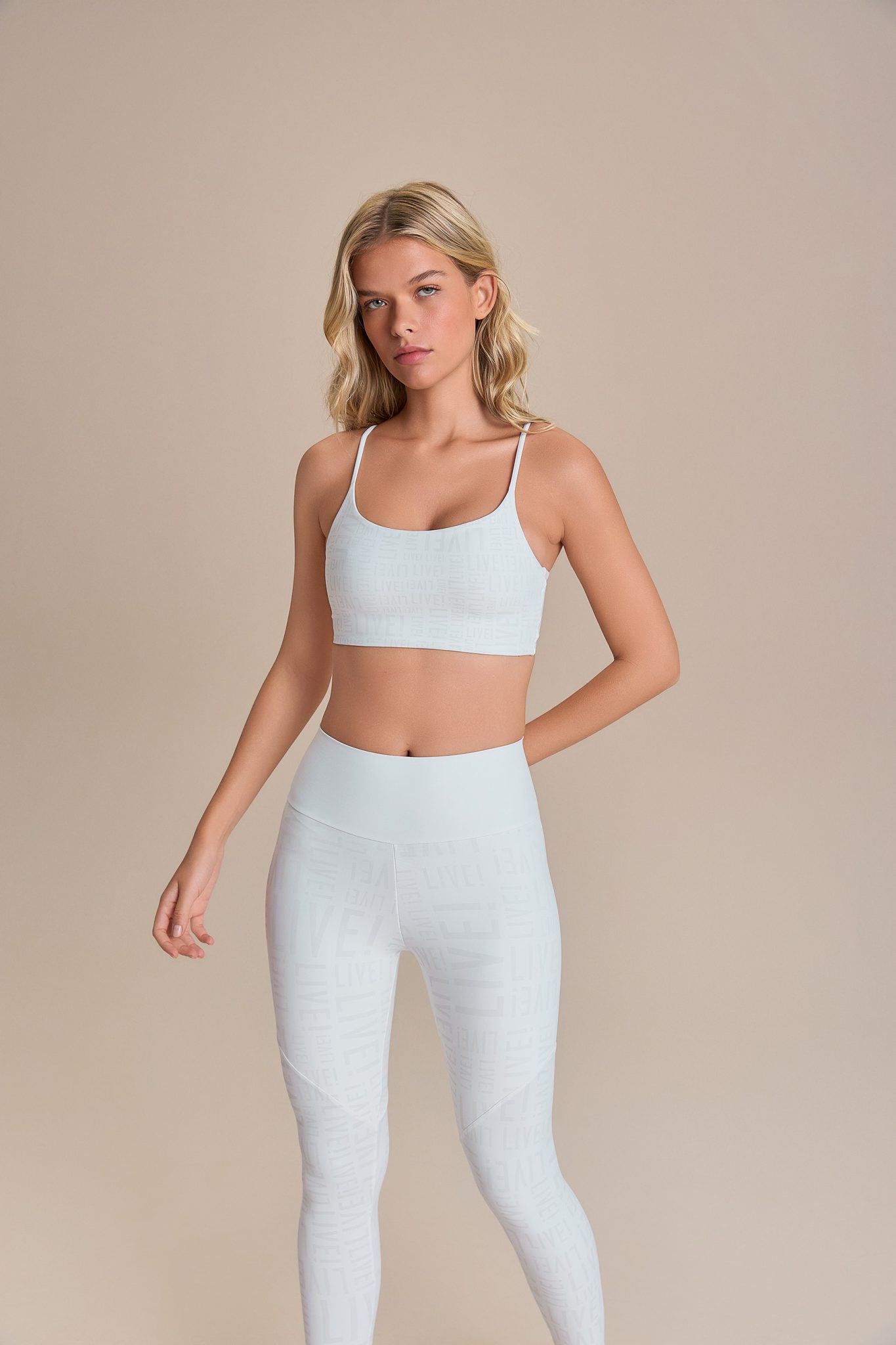 2391d33d38e0aa96de9cc7f90a4d746b-2.jpg Calça Fuso LIVE - Imagem 15