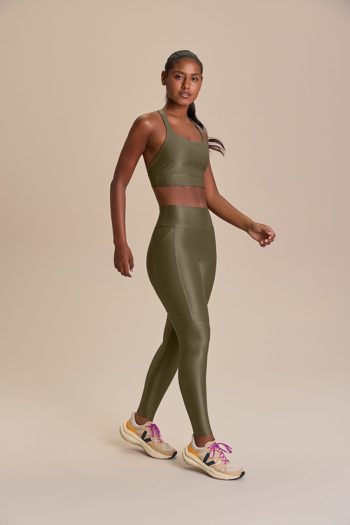 25bd092f65cd0fdb0e27b9a31e96c122.jpg Legging Allure Adaptiv LIVE - Imagem 4