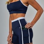 Shorts com Bolsos Movement Marinho Escuridão VESTEM