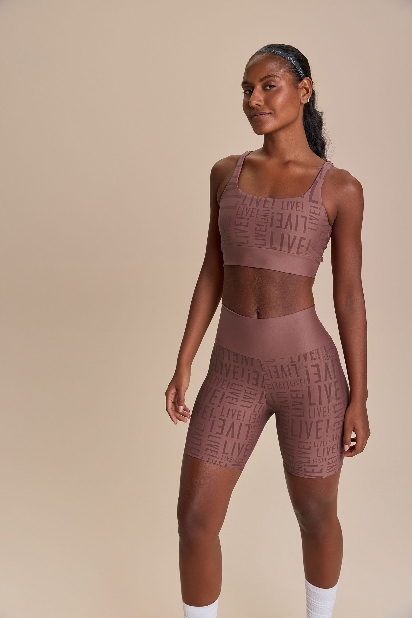 32338e193f3821f9d233702e9eaf2904-1.jpg Top Move LIVE - Imagem 2