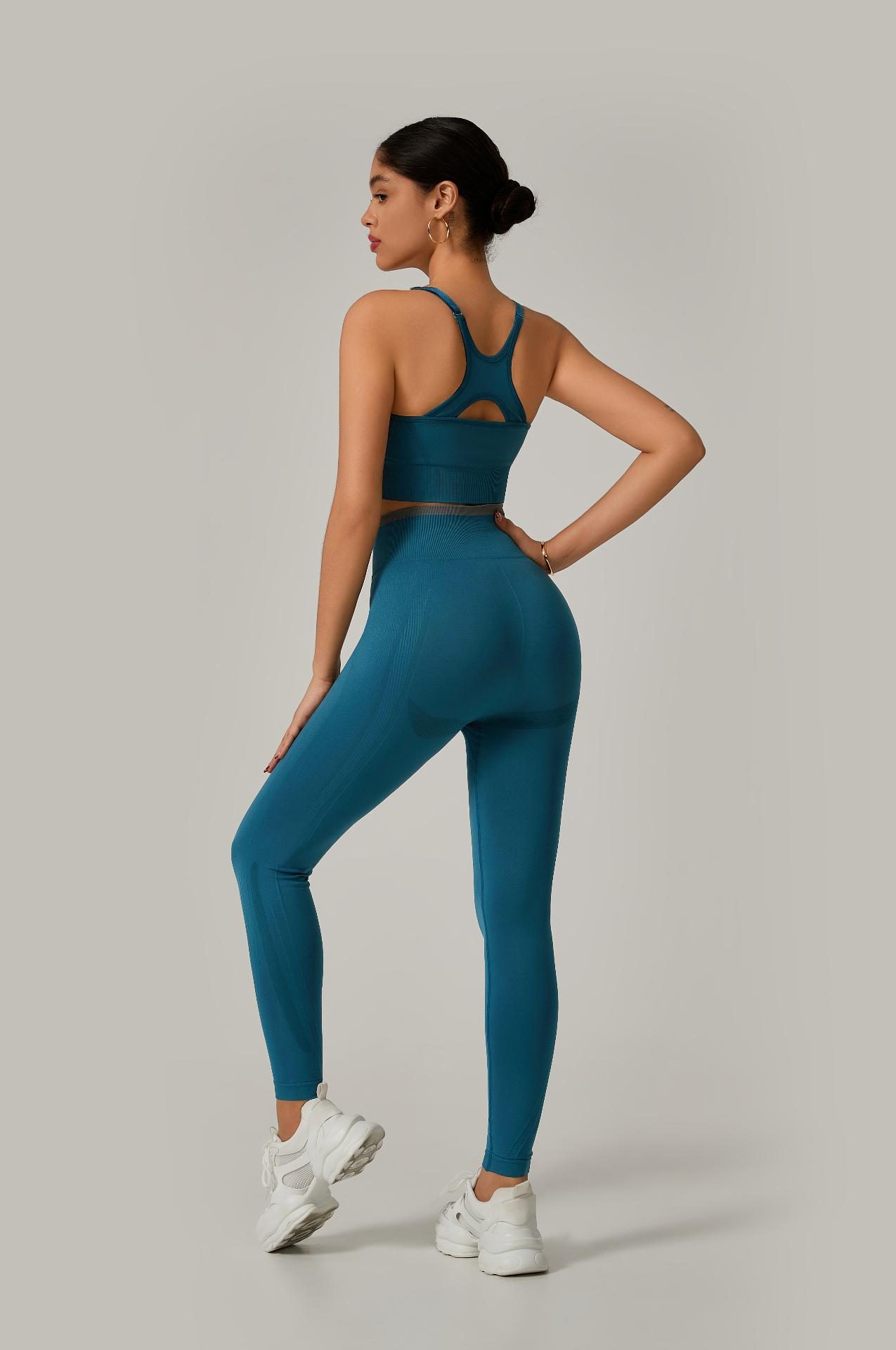 717cd35401e2d8987da7dfa952ae4ccc.jpg Conjunto Calça Poliamida - Imagem 2