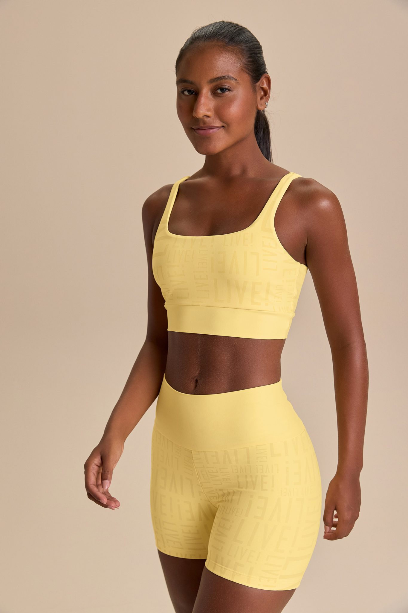 8eb19e08d98aefff1f18a0e9eaad23c1-1.jpg Top Move LIVE - Imagem 8