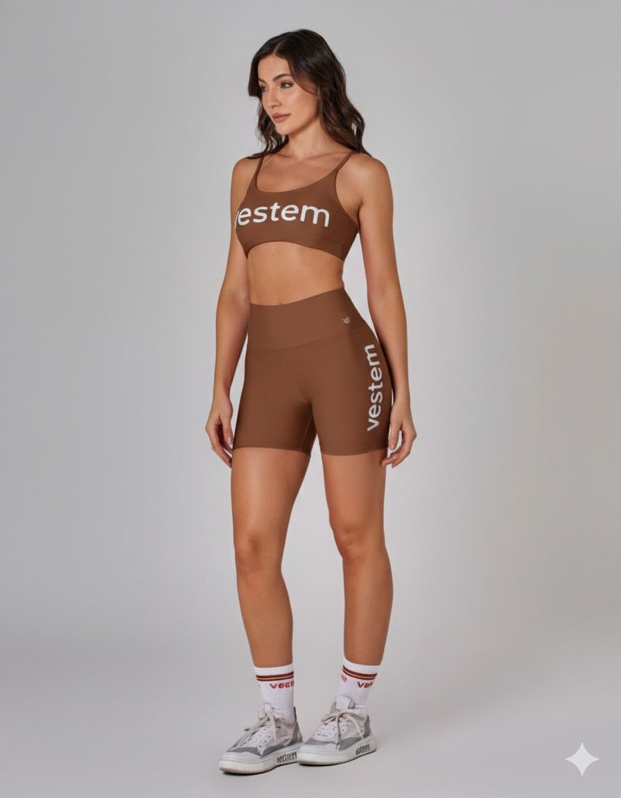 969372201a7e028ed94e538470f5c3e1.jpg Shorts Embaixadoras Marrom Noz VESTEM - Imagem 1